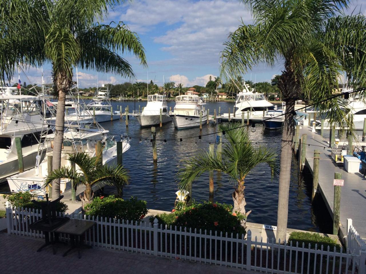 Pirate'S Cove Resort And Marina - Stuart Exterior foto